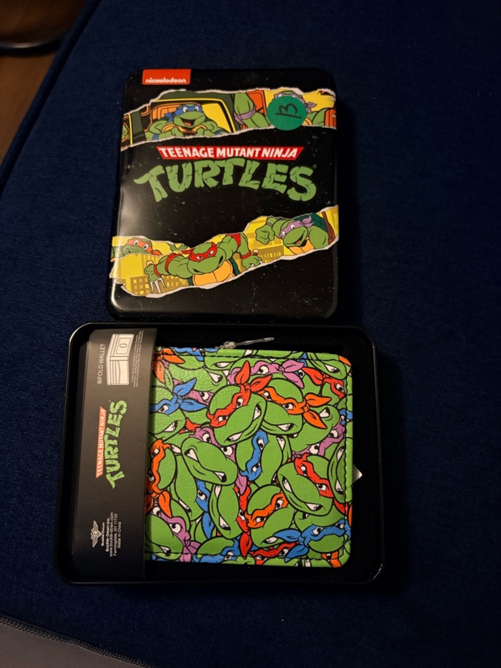 Buckle-Down Teenage Mutant Ninja Turtles Faces Stacked bi-fold wallet